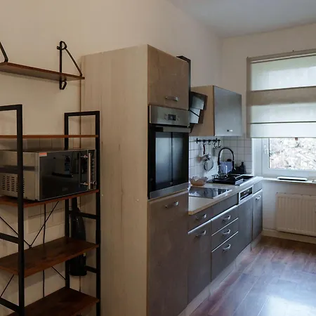 Gemuetliche 2-raum-wohnung * لبسيا