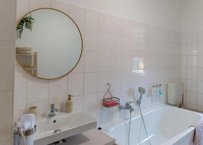 Apartment Gemuetliche 2-raum-wohnung *